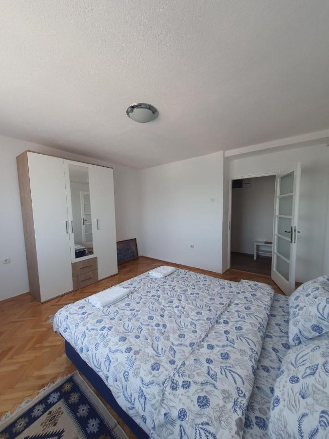 Apartman Natasa Bl 巴尼西卢卡 外观 照片
